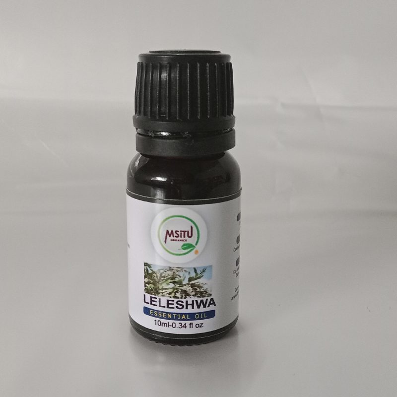Leleshwa (Tarchonanthus camphoratus) essential oil  Uplift yourself with our 100% Leleshwa (Tarchonanthus camphoratus) essential oil, also known as African Wild Sage, has a fresh, camphorous, and earthy scent. It is widely used for its purifying and cleansing properties. Aromatherapy Benefits: Clears negative energy and promotes emotional balance Aids in respiratory health and decongestion Supports skin healing and reduces inflammation Safe Use: Always dilute before applying to the skin Avoid use during pregnancy and for young children Use in moderation, as excessive inhalation may cause dizziness
